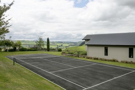 Photo of property in 50 Highland Drive, Acacia Bay, Taupo, 3385