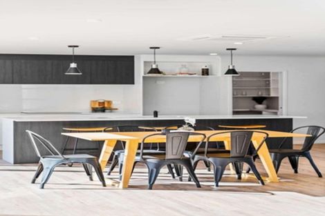 Photo of property in 32 Te Piriti Road, One Tree Point, 0118