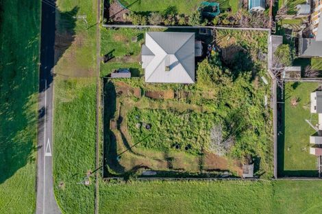 Photo of property in 62-64 Patu-kukupa Street, Manaia, 4612