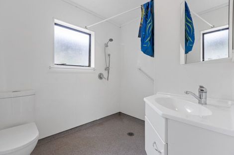 Photo of property in 4 Ludlow Place, Bell Block, New Plymouth, 4312