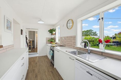 Photo of property in 423 Brunswick Street, Saint Leonards, Hastings, 4120