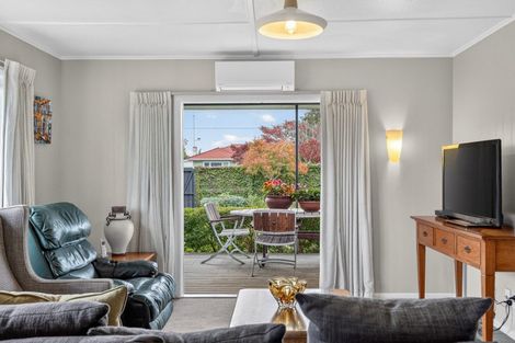 Photo of property in 9 Sandwich Road, St Andrews, Hamilton, 3200