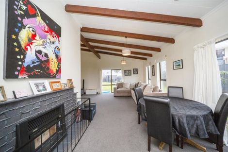 Photo of property in 43 Cassandra Street, Stratford, 4332