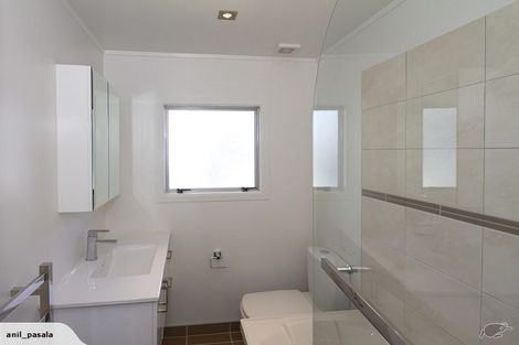 Photo of property in 2/36 Miro Street, New Lynn, Auckland, 0600