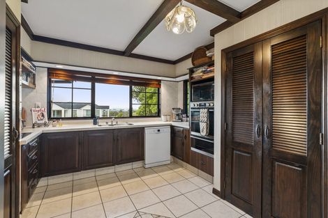 Photo of property in 11 Gracechurch Drive, Flat Bush, Auckland, 2016