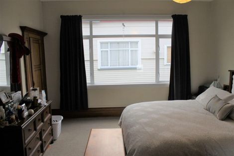 Photo of property in 37 Queen Street, Westport, 7825