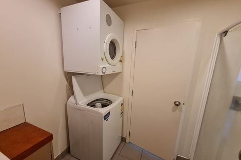 Photo of property in Royal Court Apartments, 1193unit Hinemoa Street, Rotorua, 3010