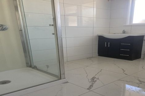 Photo of property in 2/30 Edgeware Road, St Albans, Christchurch, 8014