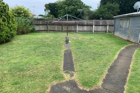 Photo of property in 18 Addington Avenue, Manurewa, Auckland, 2102