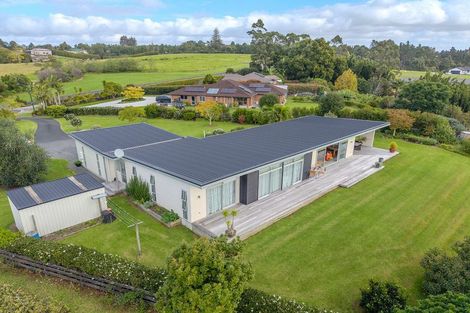 Photo of property in 18 Greenway Drive, Kerikeri, 0230