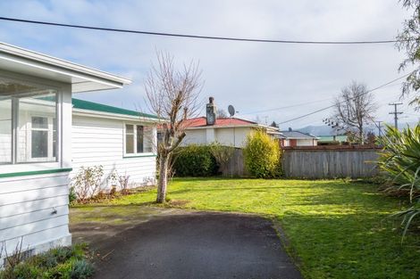 Photo of property in 3 Frederick Street, Carterton, 5713