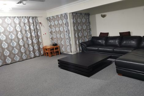 Photo of property in 21 Hinton Road, Taradale, Napier, 4112