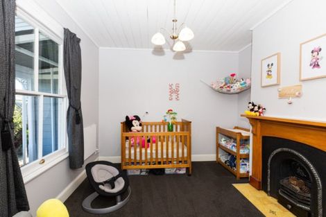 Photo of property in 11 Seymour Street, Hornby, Christchurch, 8042
