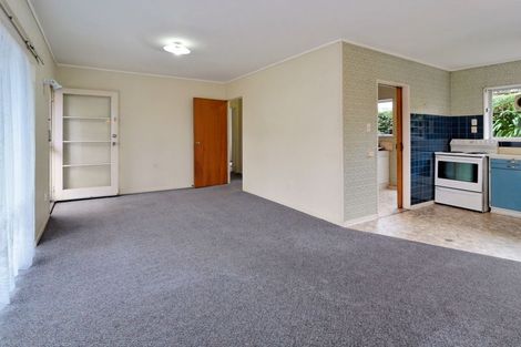 Photo of property in 1/58 Glengarry Road, Glen Eden, Auckland, 0602