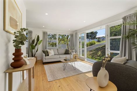 Photo of property in 132 Lancaster Road, Beach Haven, Auckland, 0626