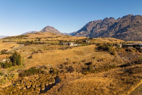 Photo of property in 4 Fairway Drive, Jacks Point, Queenstown, 9371