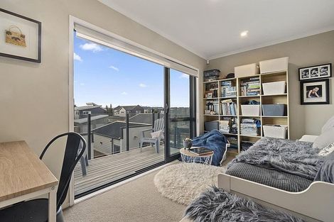 Photo of property in 180 Hobsonville Point Road, Hobsonville, Auckland, 0616