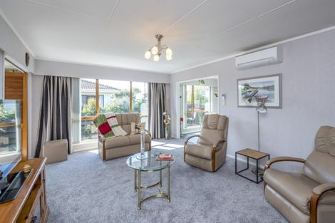 Photo of property in 44 Rimu Street, Levin, 5510