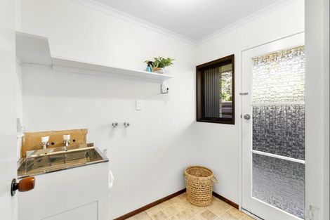 Photo of property in 31 Akaroa Avenue, Awapuni, Palmerston North, 4412