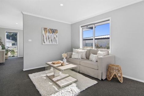 Photo of property in 59 Awataha Crescent, Pyes Pa, Tauranga, 3110