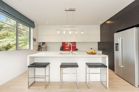 Photo of property in 20e Konini Road, Titirangi, Auckland, 0604