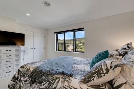 Photo of property in 9u8 Surrey Street, Tawa, Wellington, 5028