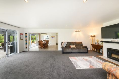 Photo of property in 212 Polson Hill Drive, Aokautere, Palmerston North, 4471
