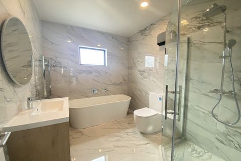 Photo of property in 1 Pukeko Road, Hobsonville, 0616