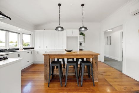 Photo of property in 741 Bank Street, Te Awamutu, 3800