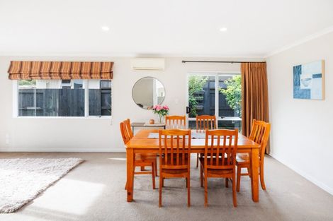 Photo of property in 449a Featherston Street, Palmerston North, 4414