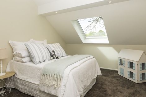 Photo of property in 32b Glandovey Road, Fendalton, Christchurch, 8052