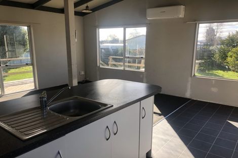 Photo of property in 11 Sequoia Crescent, Owhata, Rotorua, 3010