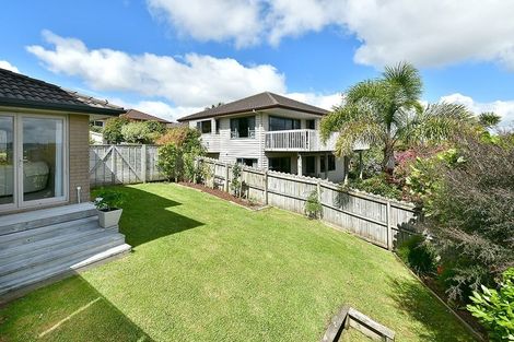 Photo of property in 9 Seagate Place, Red Beach, 0932