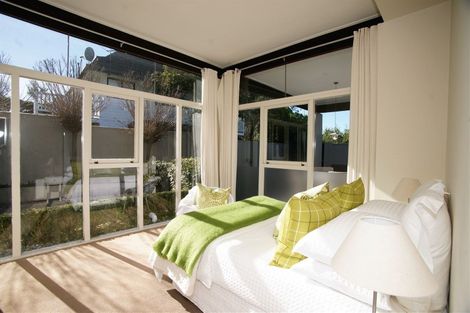Photo of property in 5 Whareora Terrace, Cashmere, Christchurch, 8022