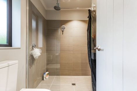 Photo of property in 38 Seamount Drive, Red Beach, 0932