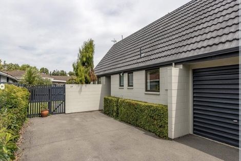Photo of property in 77b Abberley Crescent, St Albans, Christchurch, 8014