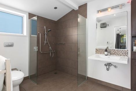 Photo of property in 30 Sea Vista Drive, Pukerua Bay, 5026