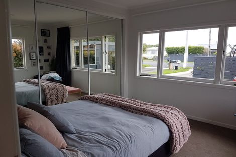 Photo of property in 87 Helvetia Road, Pukekohe, 2120