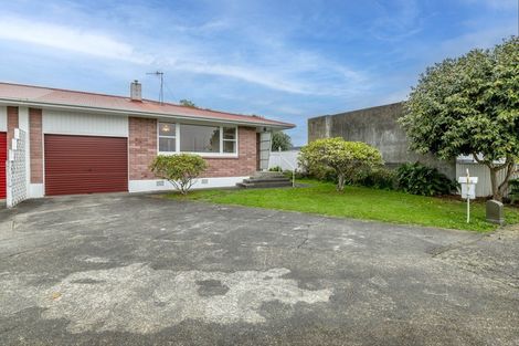 Photo of property in 5 Ely Place, Levin, 5510
