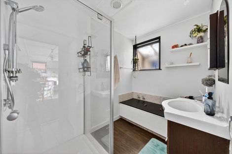 Photo of property in 100 Kuripuni Street, Kuripuni, Masterton, 5810