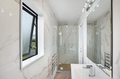 Photo of property in 20a Survila Street, Takanini, 2110