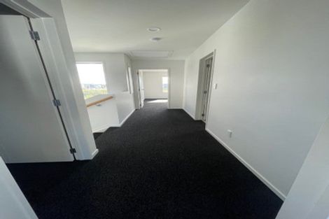 Photo of property in 16 Minhas Road, Papakura, 2110