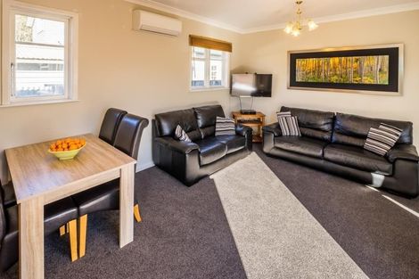 Photo of property in 41 Saint Ronans Avenue, Waterloo, Lower Hutt, 5011