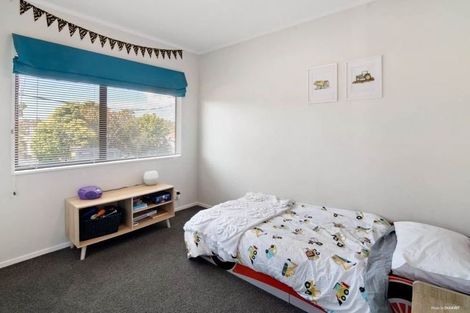 Photo of property in 1/278 Birkdale Road, Birkdale, Auckland, 0626