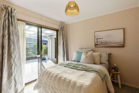 Photo of property in 82 Kapanui Road, Waikanae, 5036