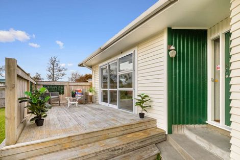 Photo of property in 6 Abraham Crescent, Milson, Palmerston North, 4414