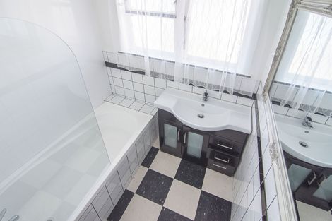 Photo of property in 157 Church Street, Masterton, 5810