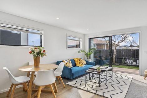 Photo of property in 67c Royal Crescent, Saint Kilda, Dunedin, 9012