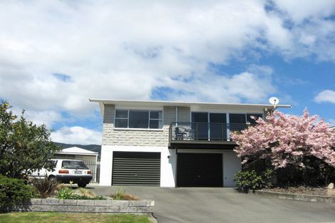 Photo of property in 22 Cobham Crescent, Stoke, Nelson, 7011