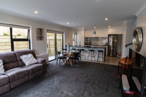 Photo of property in 49 Mercury Way, Whitby, Porirua, 5024